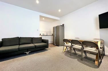 Westgate Road, Newcastle Upon Tyne, Newcastle - Image 2